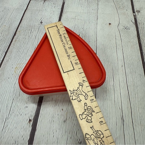 tupperware Red seal Triangle Food Container pantry organization food prep - Picture 7 of 9